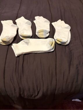 5 Pr-Men's White Ankle Socks with Gray & Yellow Accents